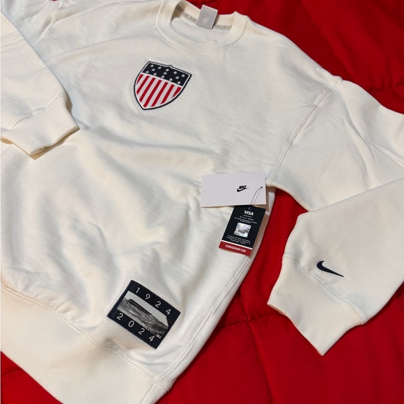 Nike Men's White Crewneck Sweater with USA Shield